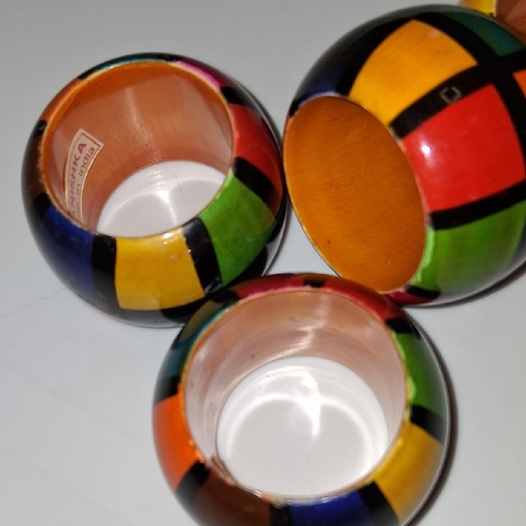 Colorful Wooden Napkin Rings Set - Picture 4 of 5